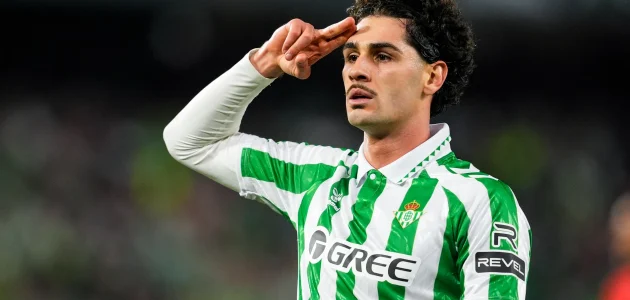 أتلتيكو مدريد يتوصل إلى اتفاق لضم لاعب وسط جديد مقابل 30 مليون يورو